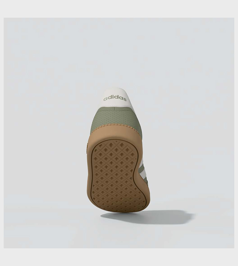 BREAKNET SLEEK Lace-Up Sneakers