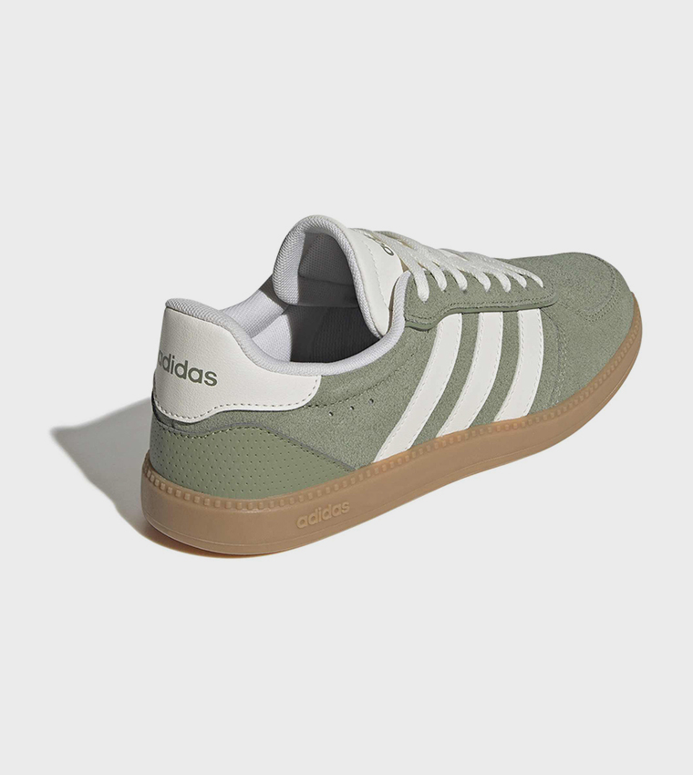 BREAKNET SLEEK Lace-Up Sneakers