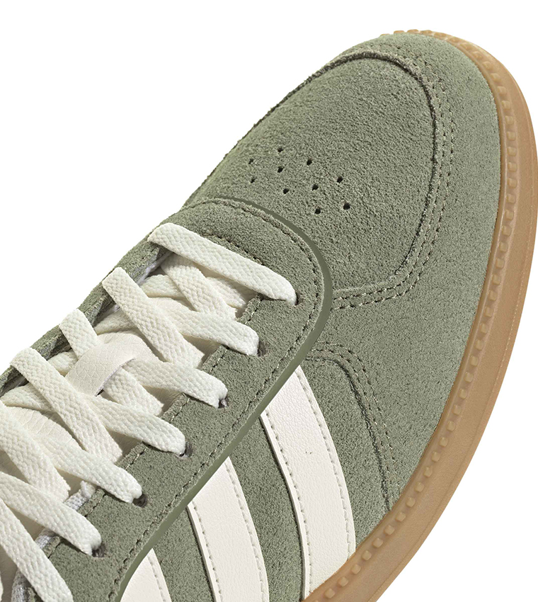 BREAKNET SLEEK Lace-Up Sneakers