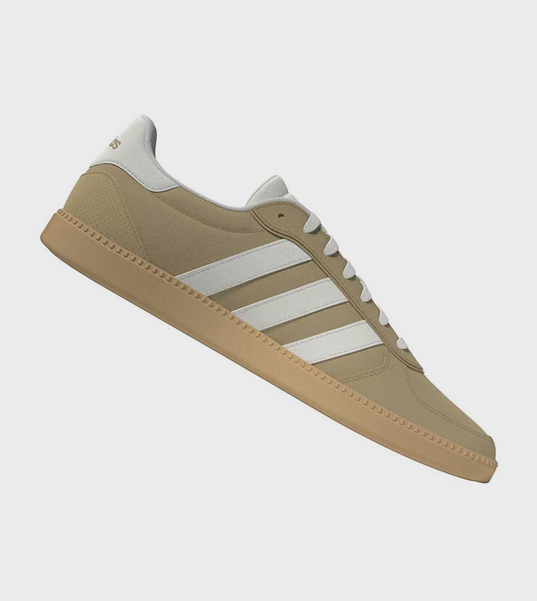 BREAKNET SLEEK Lace-Up Sneakers