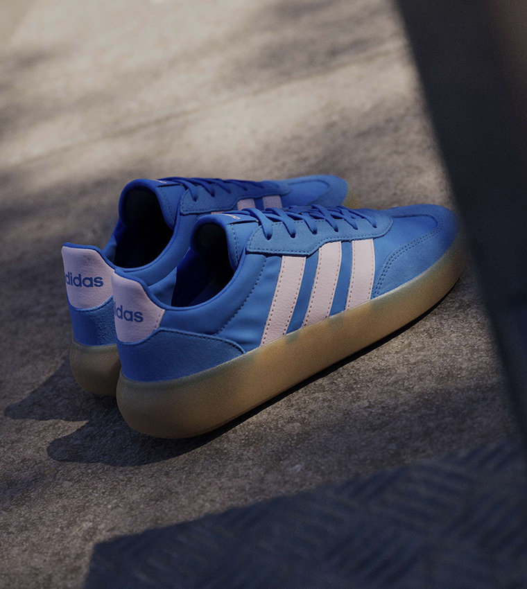 BARREDA DECODE Lace-Up Sneakers