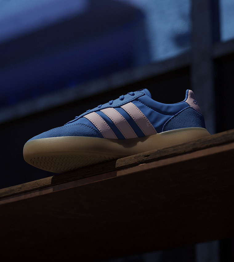 BARREDA DECODE Lace-Up Sneakers