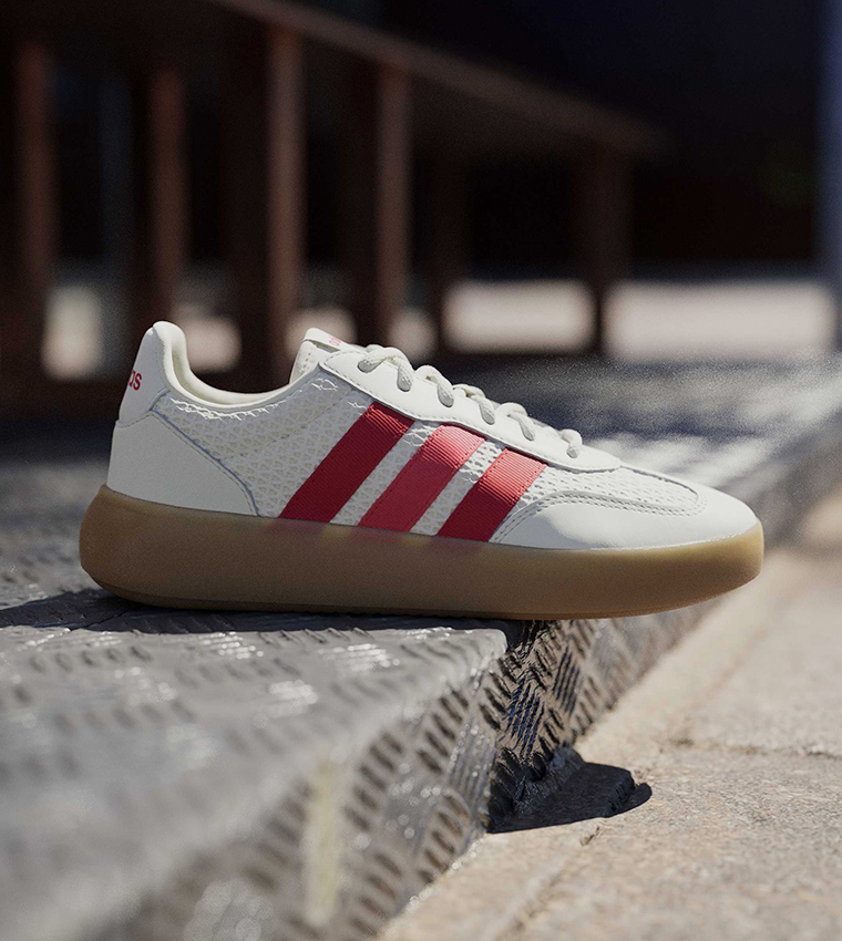 سنيكرز باريدا ديكود برباط