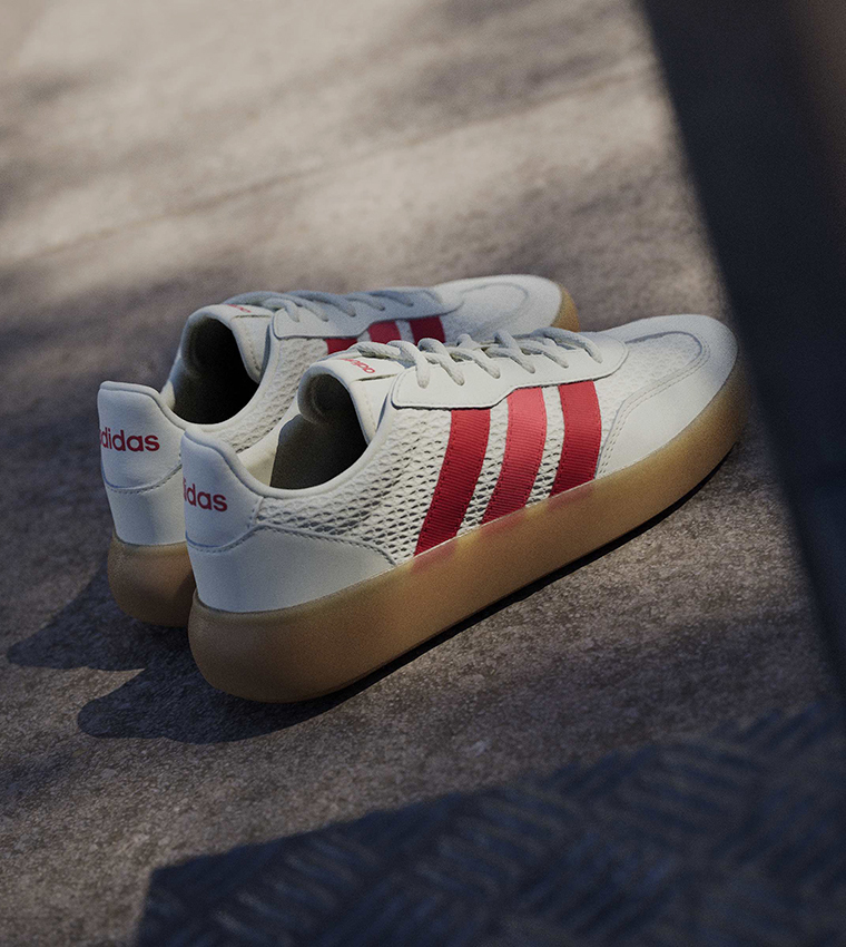 سنيكرز باريدا ديكود برباط