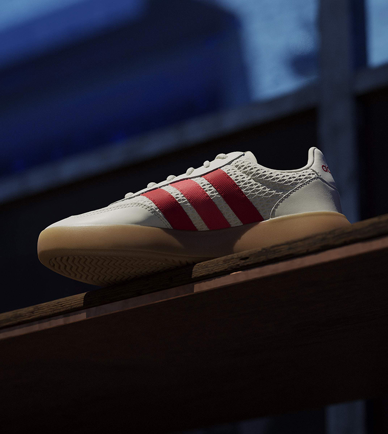 سنيكرز باريدا ديكود برباط