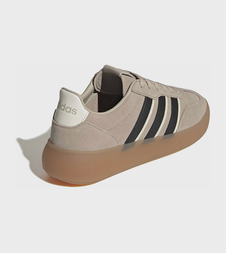 سنيكرز باريدا ديكود لوكس برباط