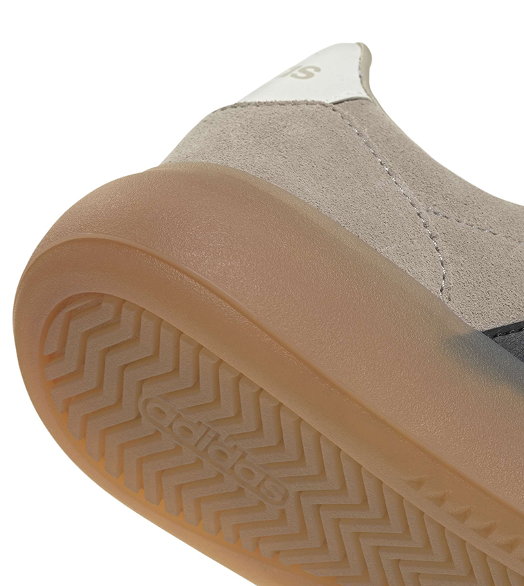 سنيكرز باريدا ديكود لوكس برباط