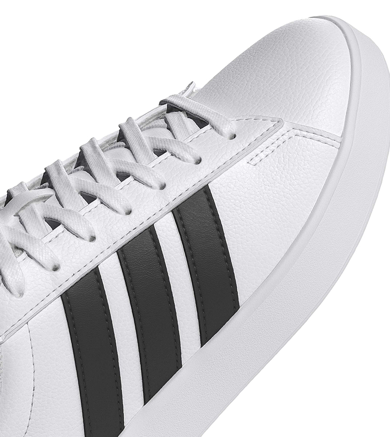 GRAND COURT 3.0 Lace-Up Sneakers