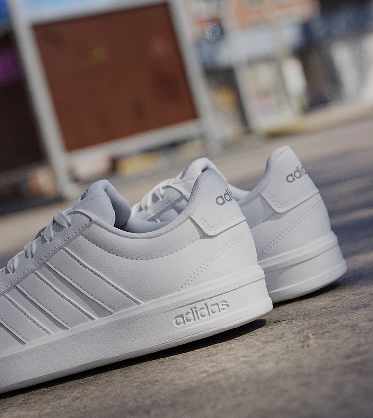 GRAND COURT 3.0 Lace-Up Sneakers