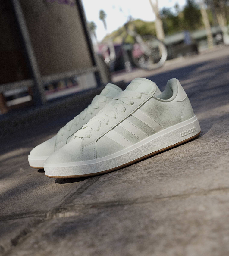 GRAND COURT BASE Lace-Up Sneakers