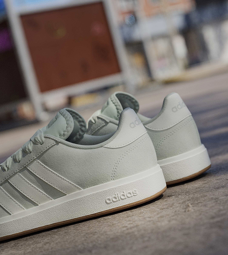 GRAND COURT BASE Lace-Up Sneakers