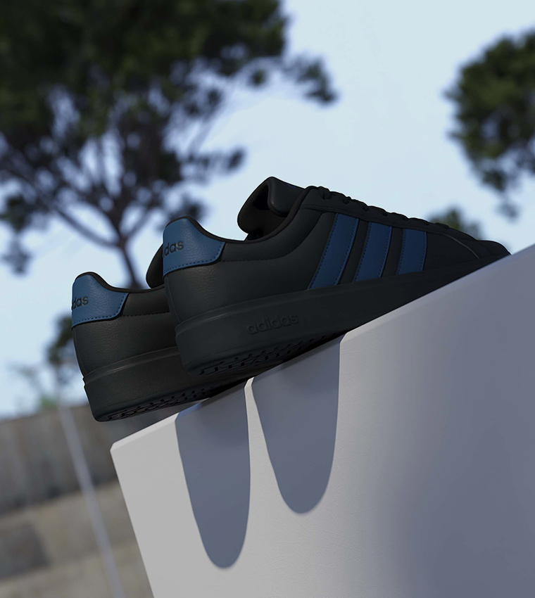 STREET TALK Lace-Up Sneakers