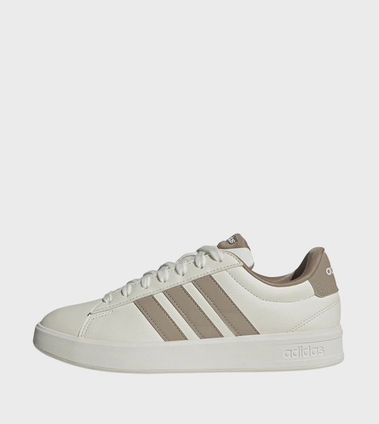 GRAND COURT 3.0 Lace-Up Sneakers