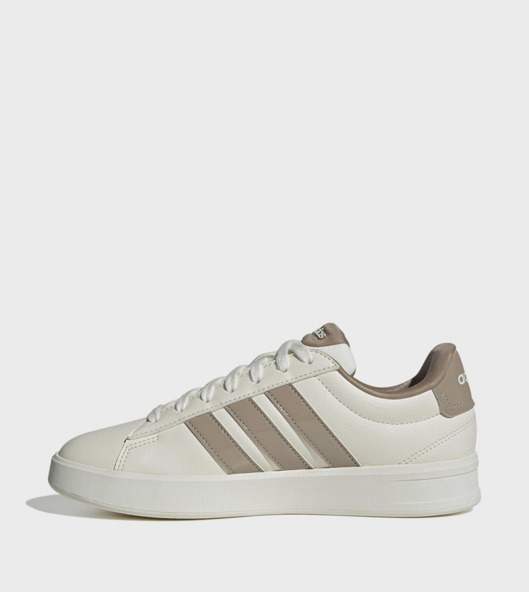 GRAND COURT 3.0 Lace-Up Sneakers