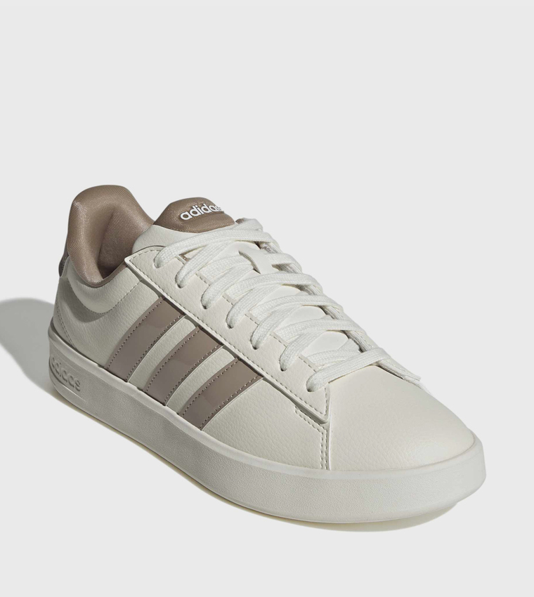 GRAND COURT 3.0 Lace-Up Sneakers