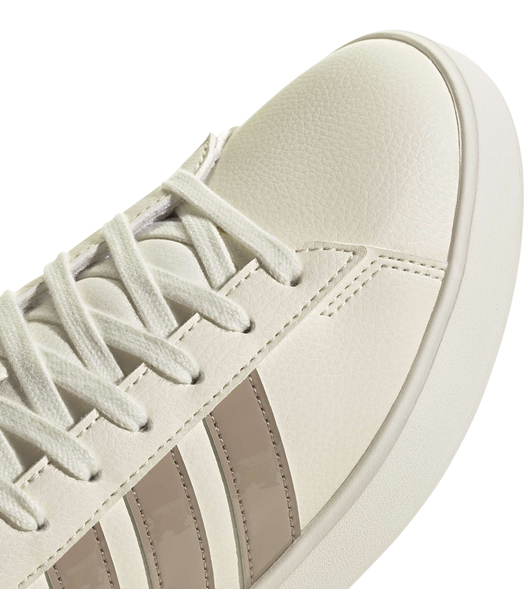 GRAND COURT 3.0 Lace-Up Sneakers