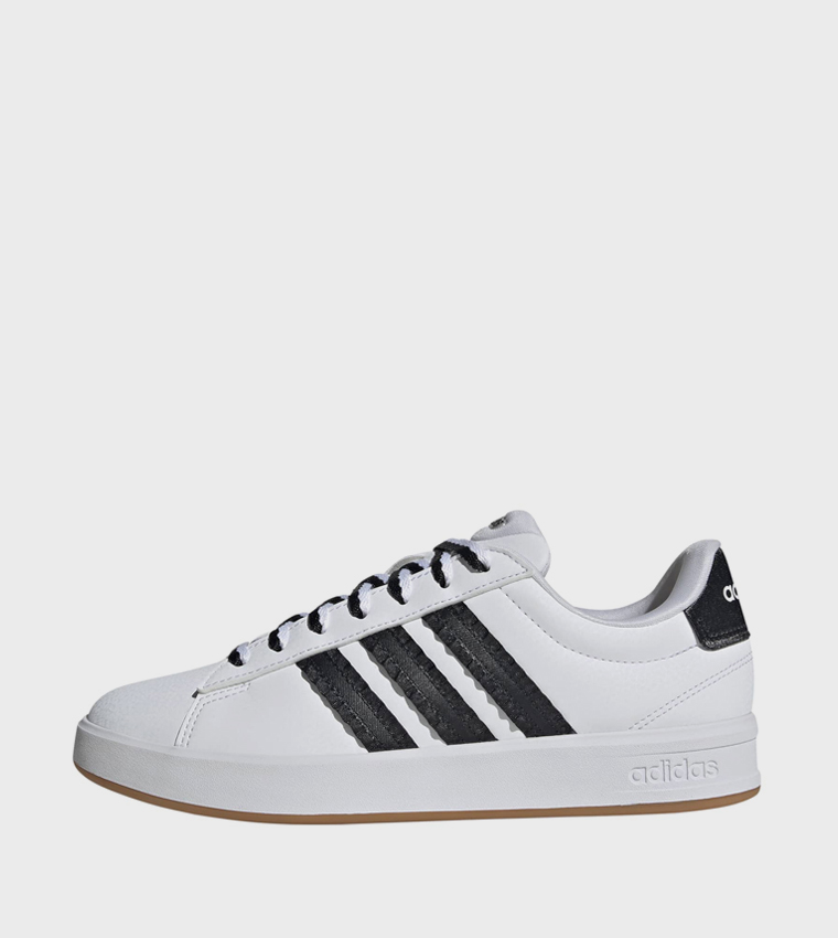 GRAND COURT 3.0 Lace-Up Sneakers