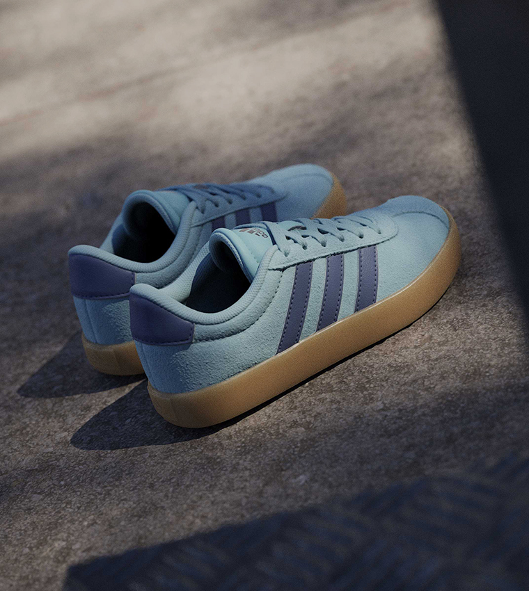 VL COURT 3.0 Lace-Up Sneakers