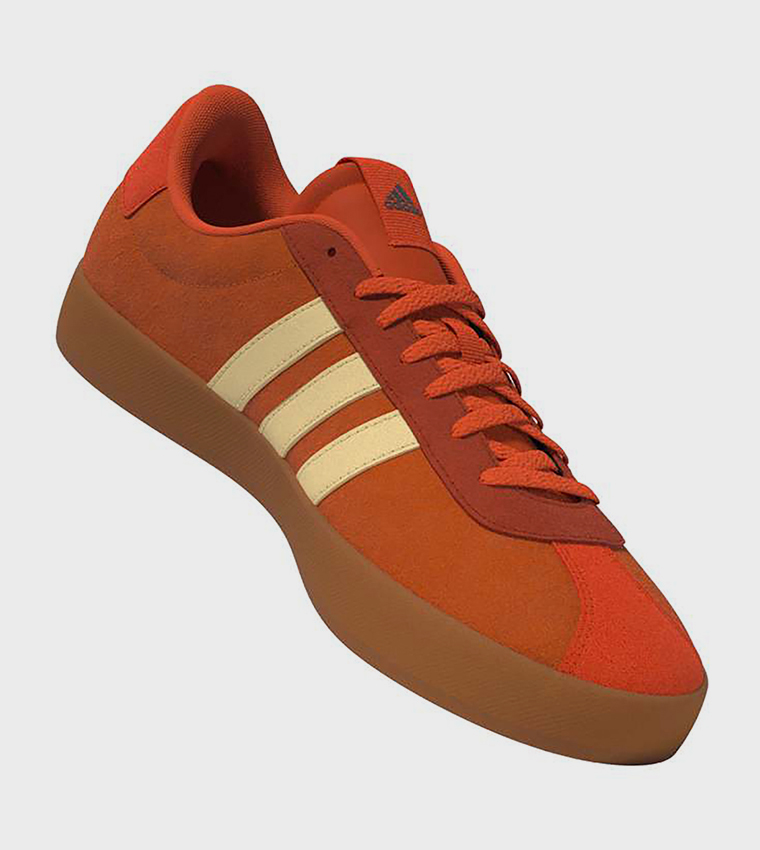 VL COURT 3.0 Lace-Up Sneakers