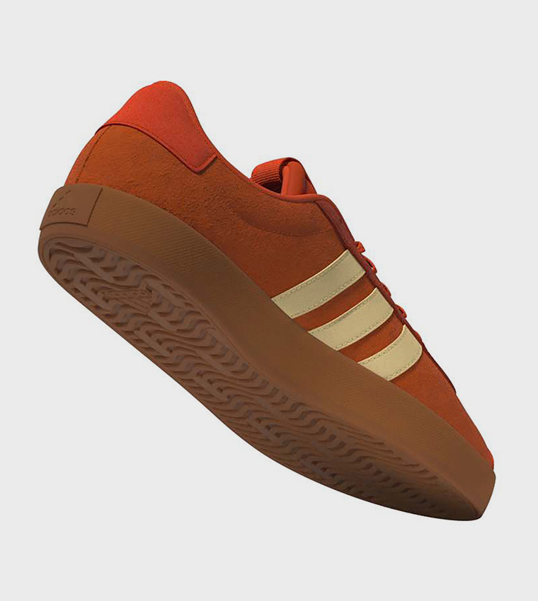 VL COURT 3.0 Lace-Up Sneakers