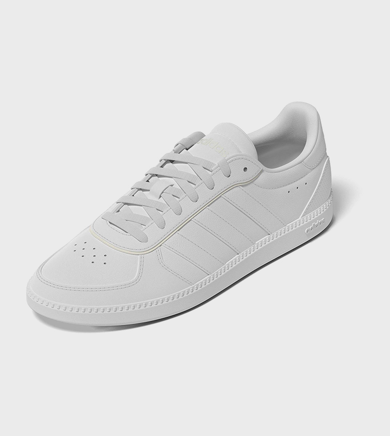 BREAKNET SLEEK Lace-Up Sneakers