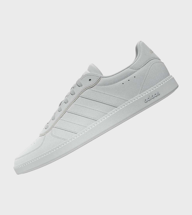 BREAKNET SLEEK Lace-Up Sneakers