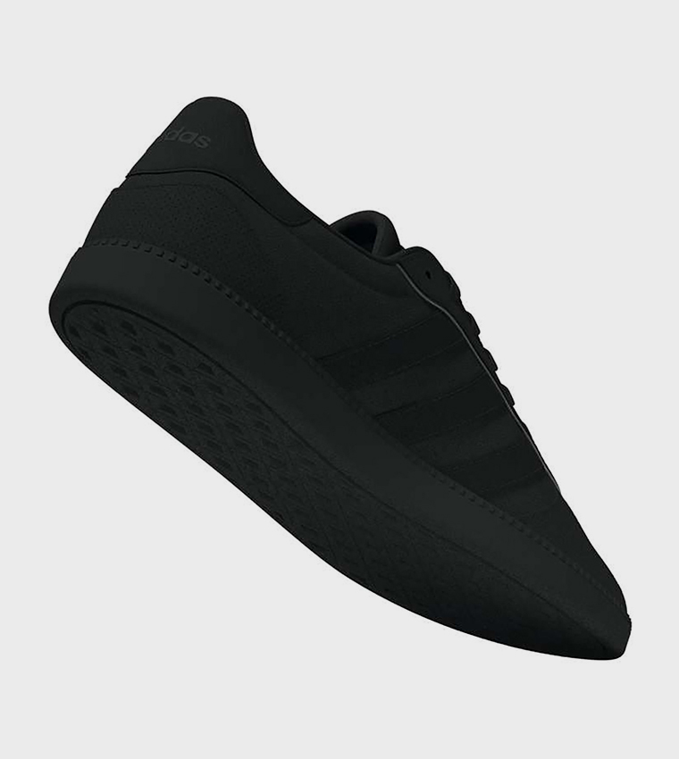 BREAKNET SLEEK Lace-Up Sneakers