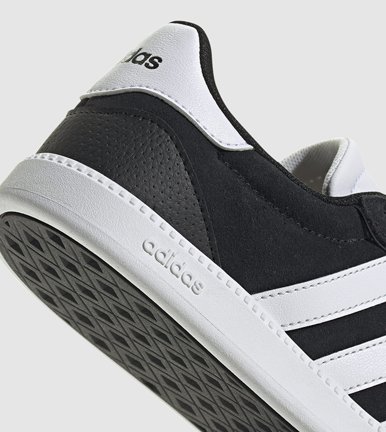 Breaknet Sleek Lace-Up Sneakers