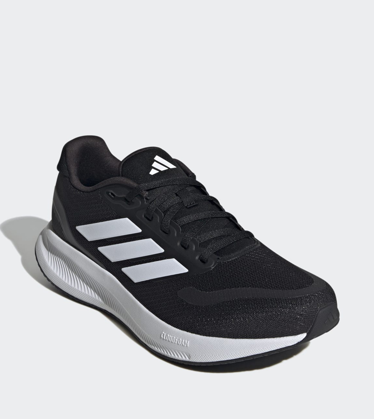 حذاء جري رن فالكون 5