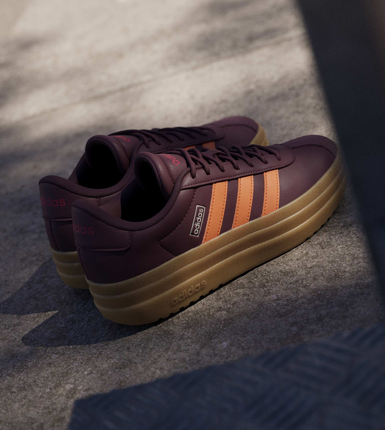 VL COURT BOLD Stripe Detail Platform Sneakers