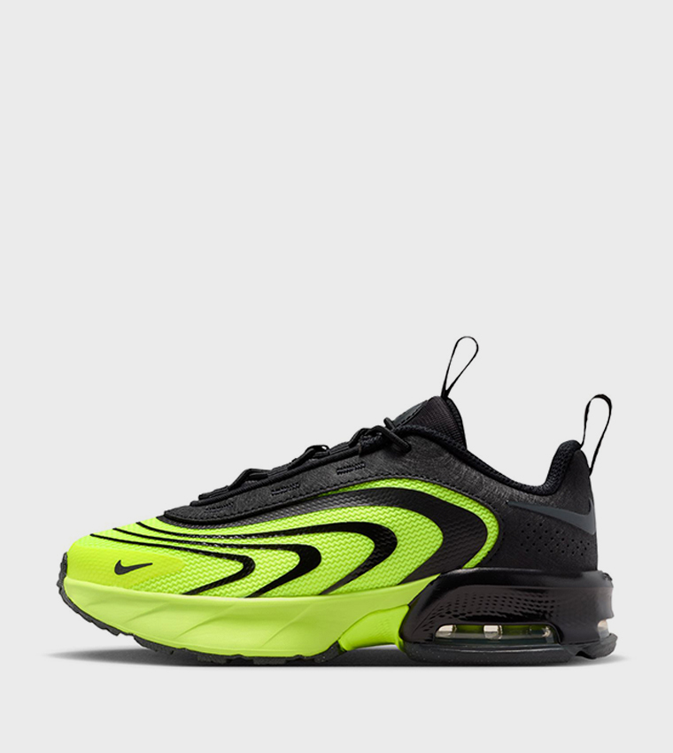 حذاء سليب أون إير ماكس فاير بشعار