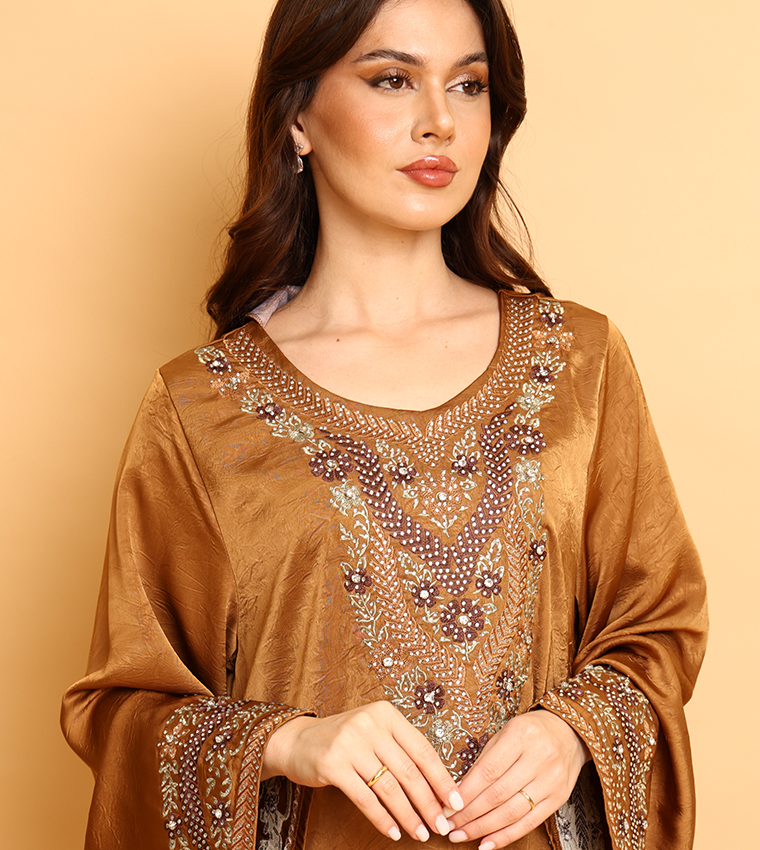 AMWAJ Embellished Flared Sleeves Jalabiya