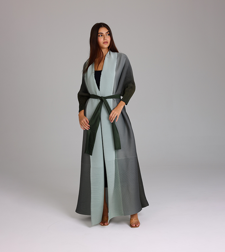 عباية أومبري بحزام وكم واسع 