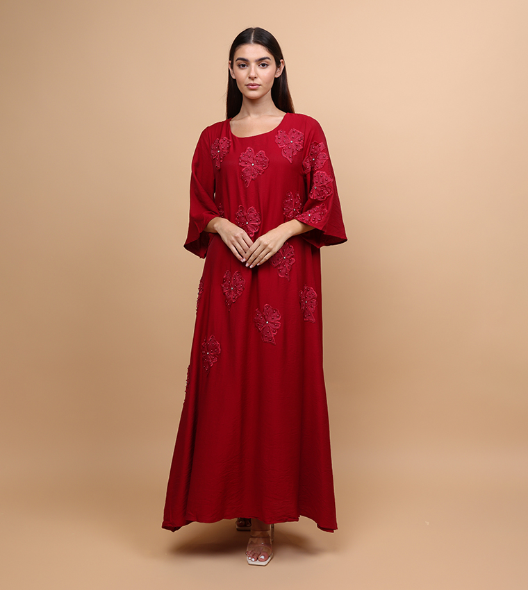 جلابية مزينة بورود وكم فلير 