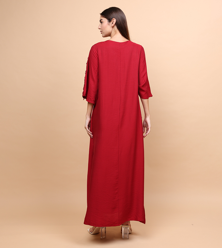 جلابية مزينة بورود وكم فلير 