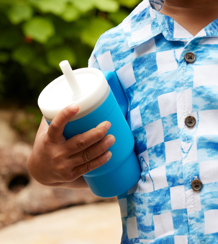 كوب شرب للأطفال 