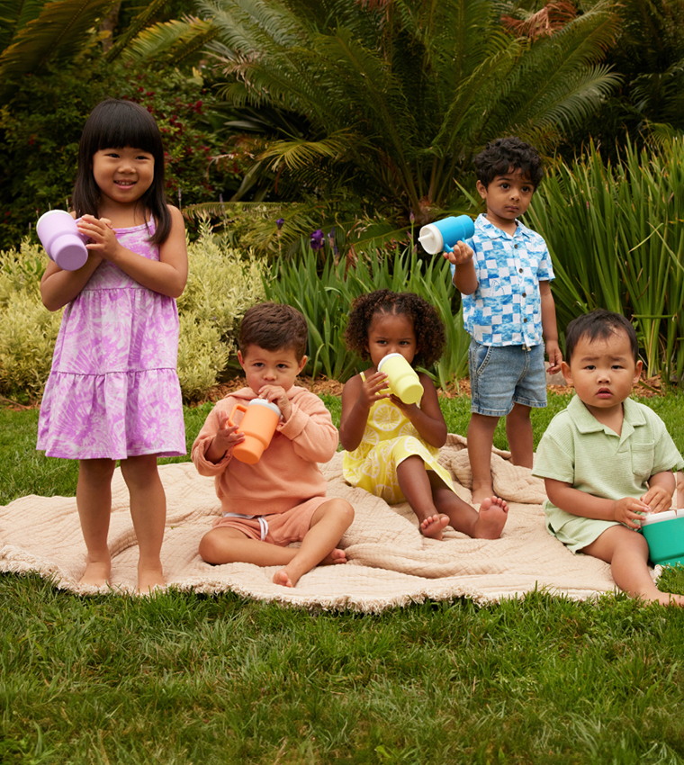 كوب شرب للأطفال 