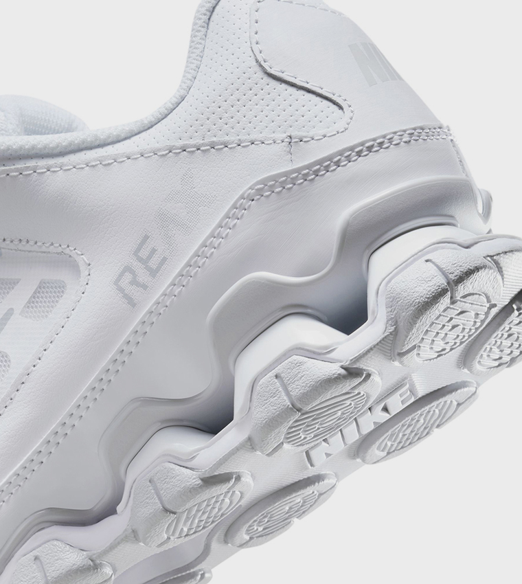 REAX 8 TR Training Shoes