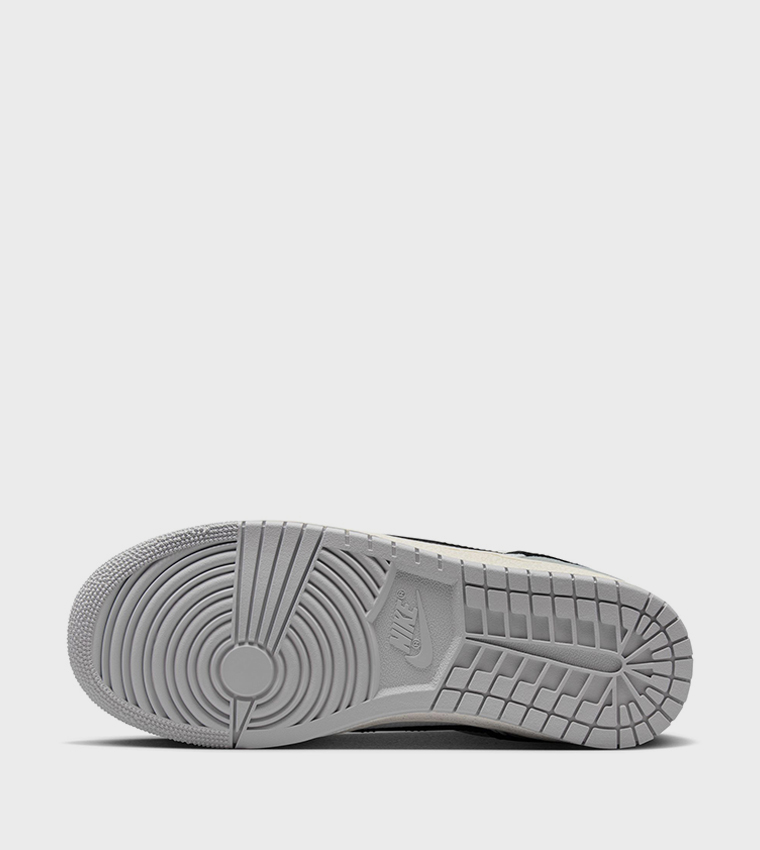 AIR JORDAN SKYLINE Basketball Shoes