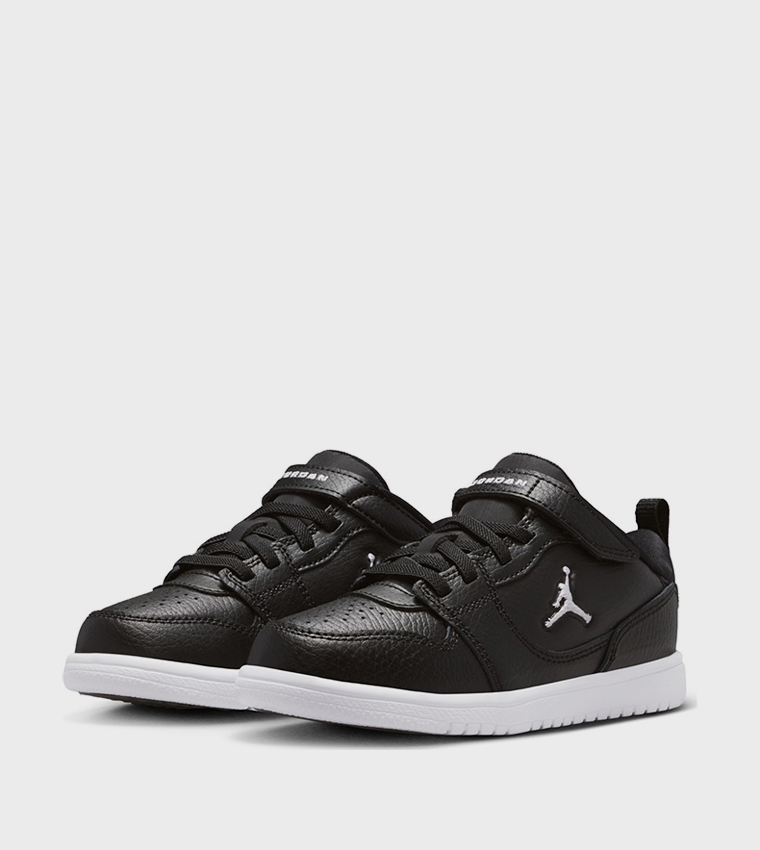 JORDAN ACCESS Court Shoes