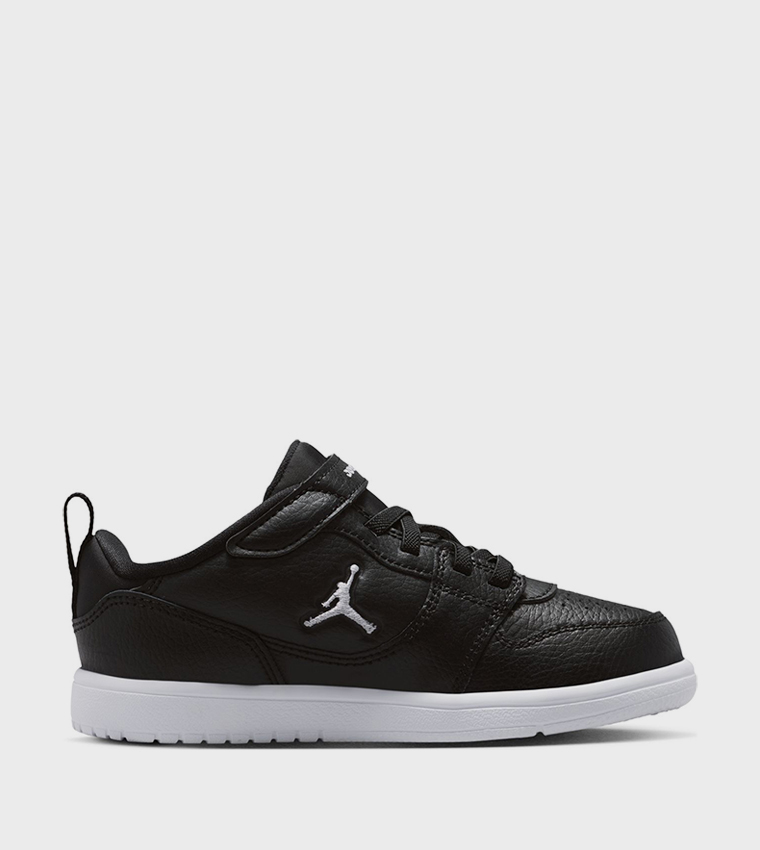 JORDAN ACCESS Court Shoes