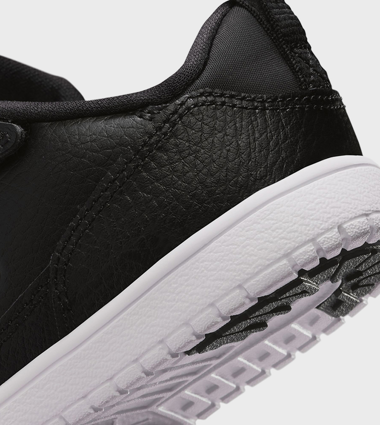 JORDAN ACCESS Court Shoes