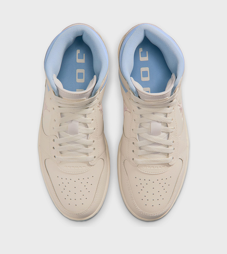 JORDAN COURT CONNECT Mid Top Basketball Shoes