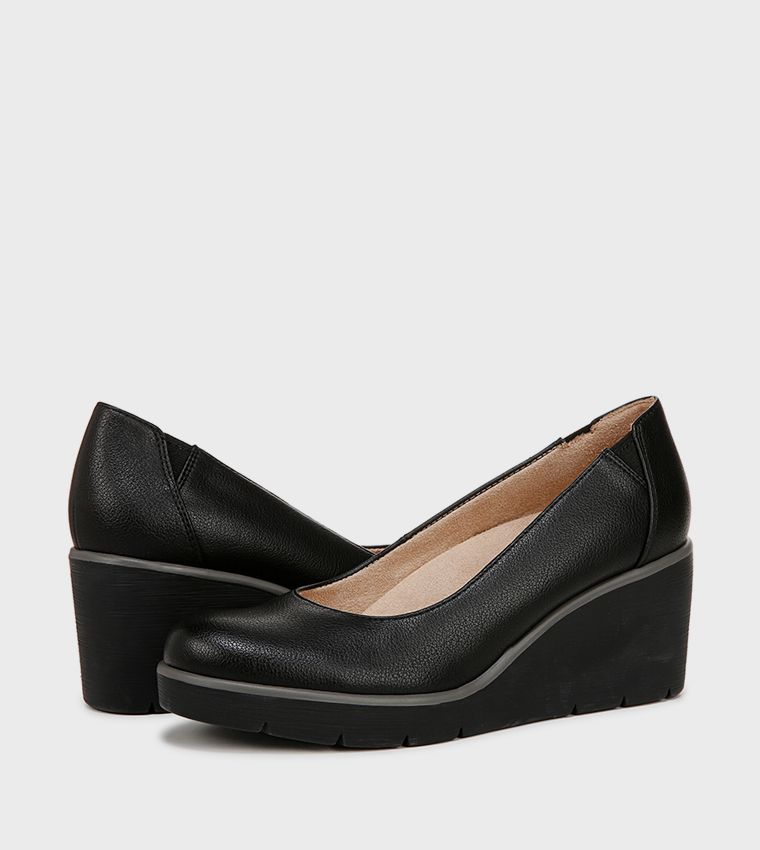 ABOUT-TIME Wedge Pumps
