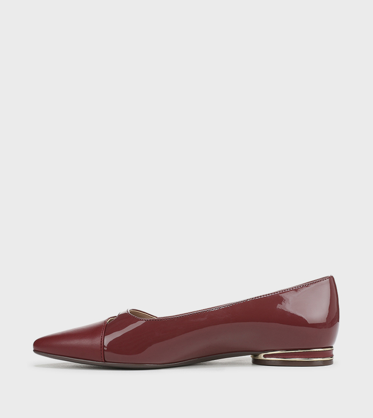 BRIA Pointed Toe Ballerinas