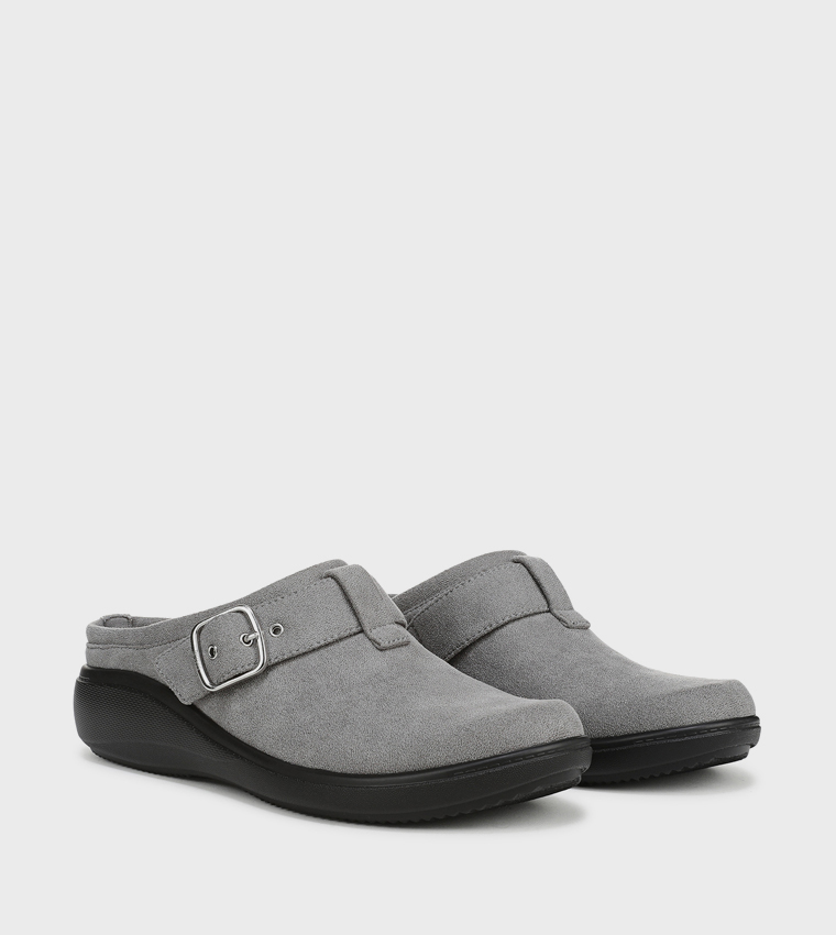 BALANCE Buckle Detail Clogs