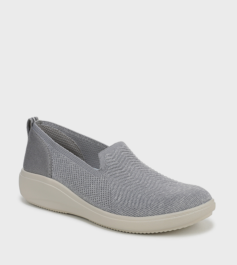 BOULEVARD Textured Slip-On Shoes