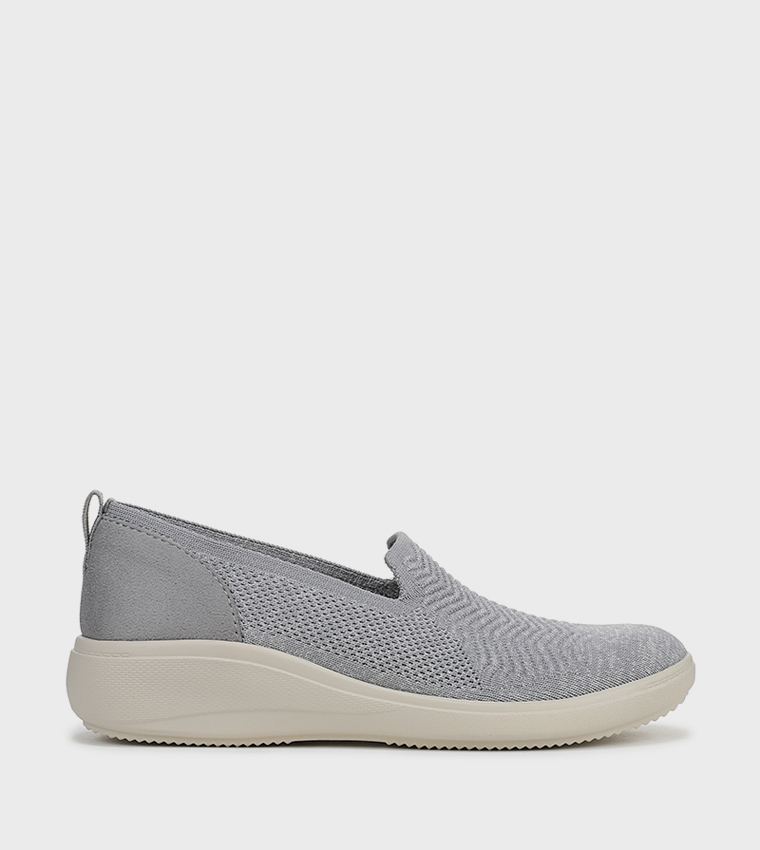 BOULEVARD Textured Slip-On Shoes
