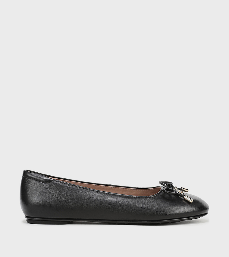 ASHLYN Bow Deail Round Toe Ballerinas