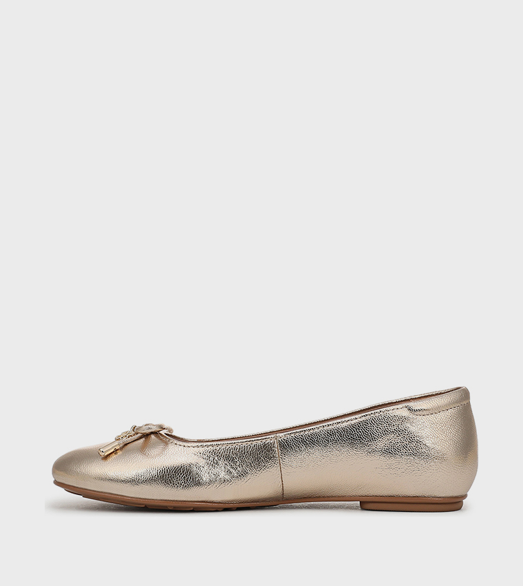 ASHLYN Bow Deail Round Toe Ballerinas